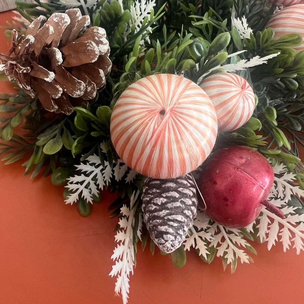 8 InchChristmas Candle Ring Wreath Pinecones Red Fruit Peppermint Baubles MCM